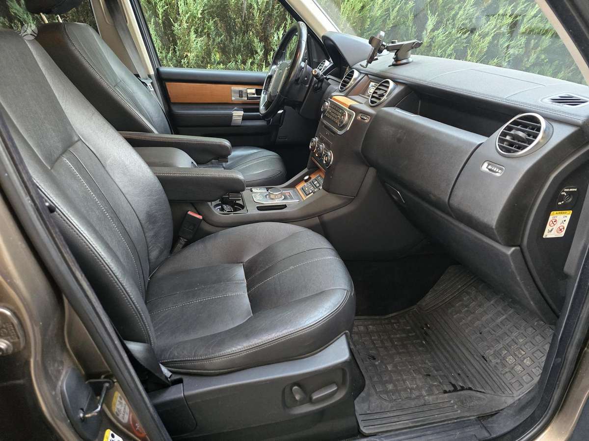 Land Rover 2012 — photo 6