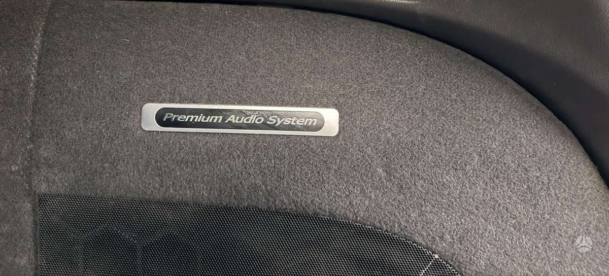 Honda Accord 2010 — photo 16