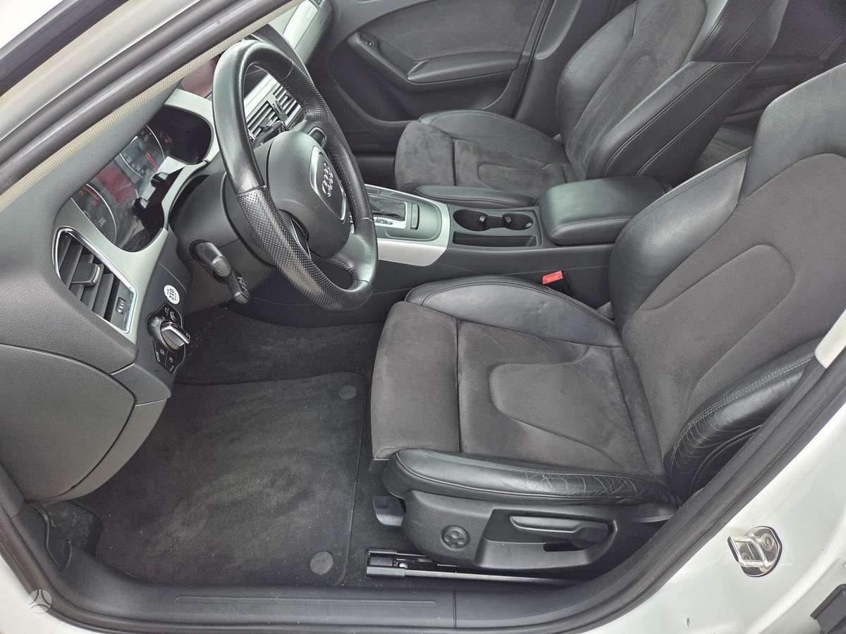Audi A4 2010 — photo 7