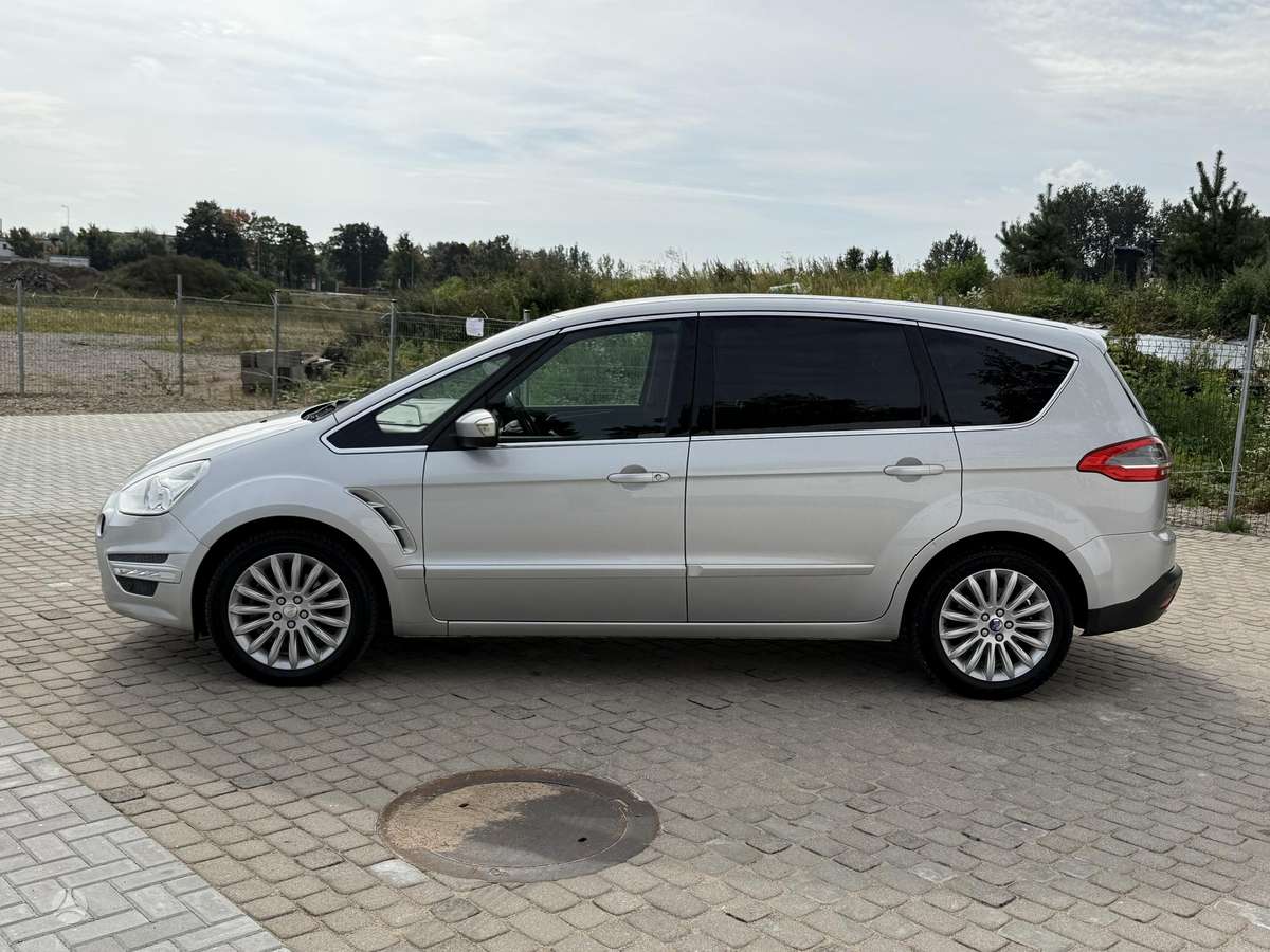 Ford S-MAX 2011 — engine 2000 cm³, 140 HP (103kW)