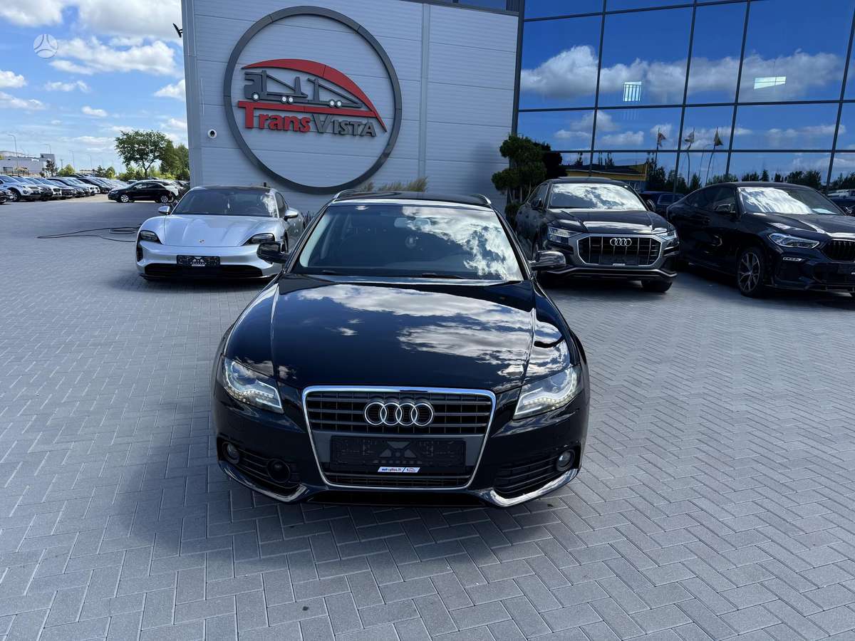 Audi A4 2011 — photo 10