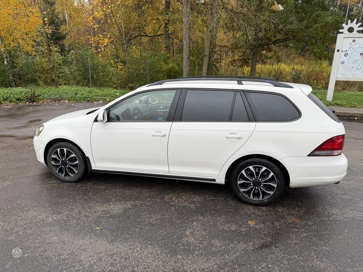 Volkswagen Golf 2011 — photo 9