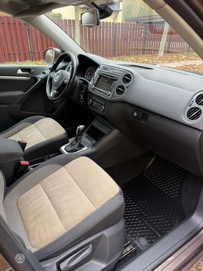 Volkswagen Tiguan 2012 — photo 12