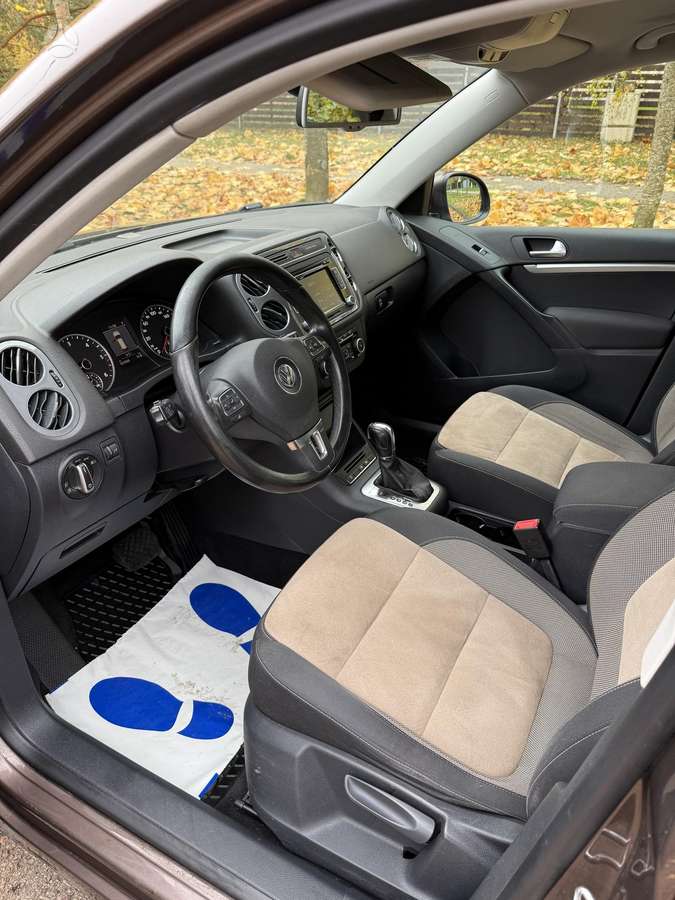 Volkswagen Tiguan 2012 — photo 9
