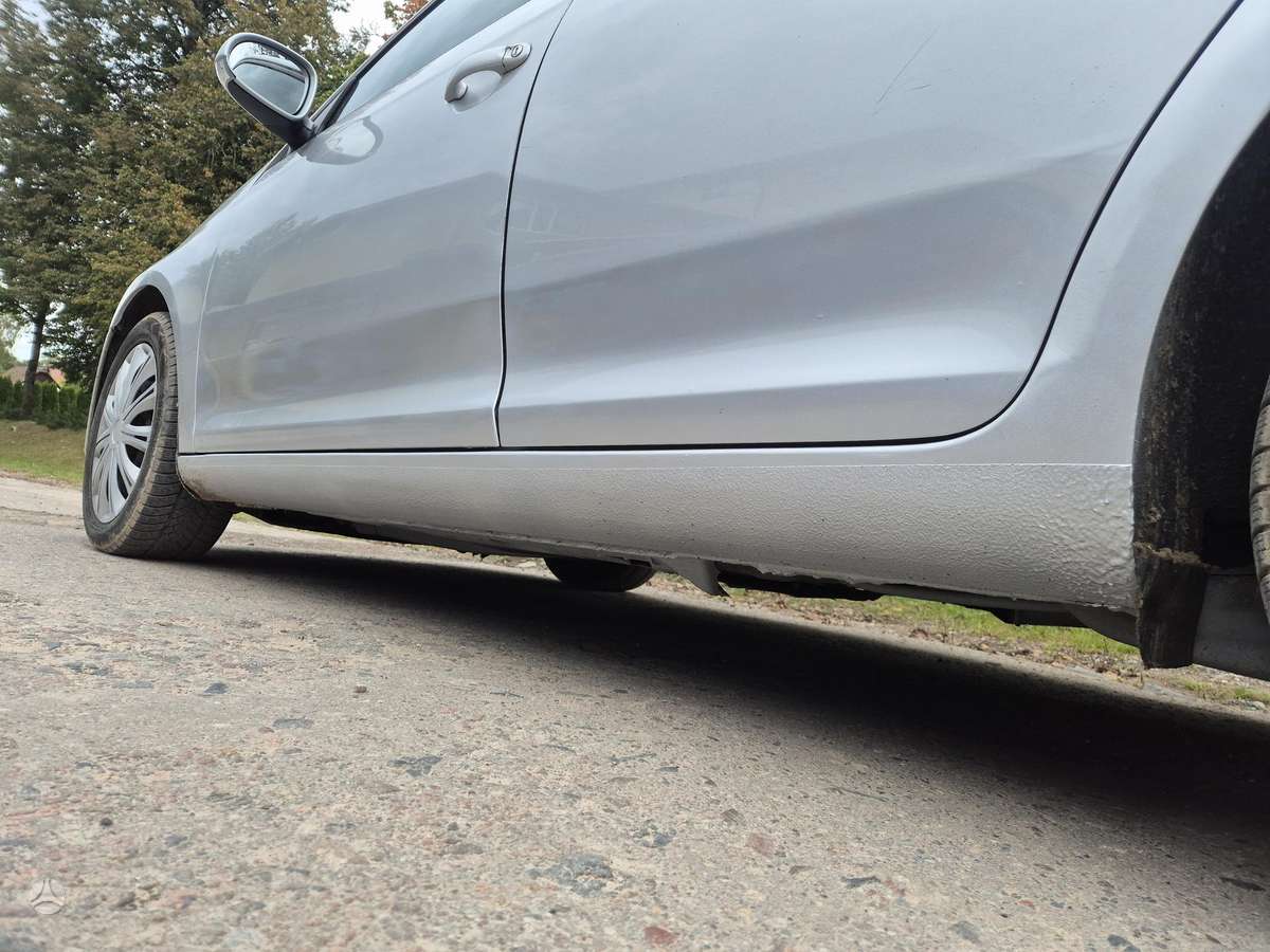 Volkswagen Golf 2012 — photo 12