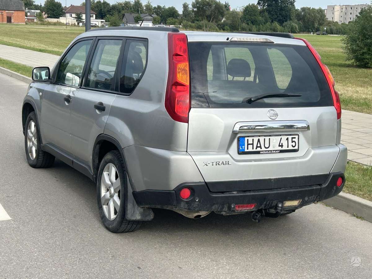 Nissan X-Trail 2007 — engine 2000 cm³, 150 HP (110kW)