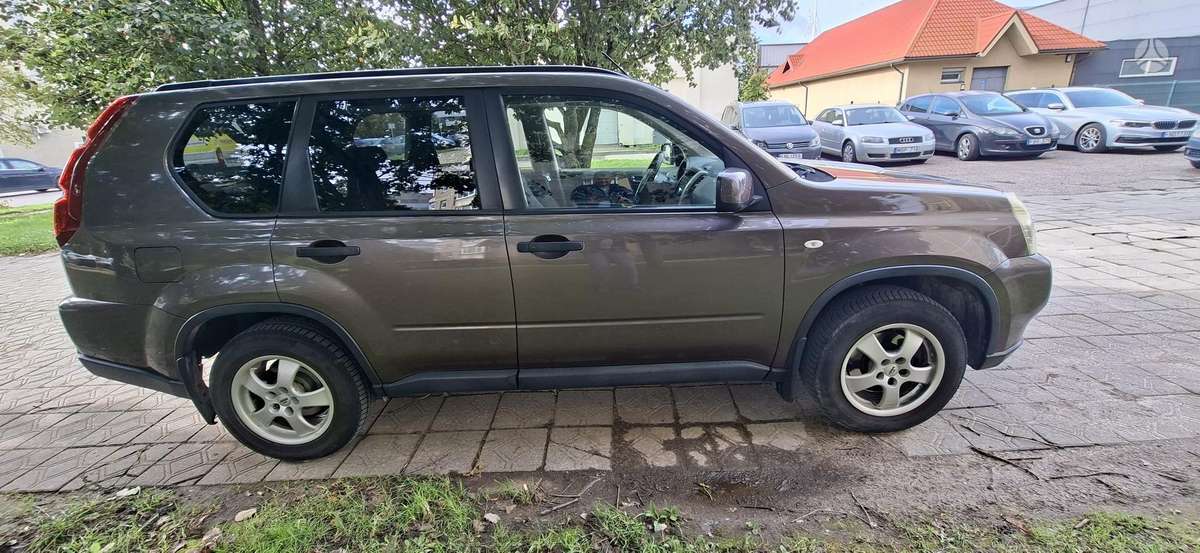 Nissan X-Trail 2007 — двигун 1995 cm³, 150 HP (110kW)