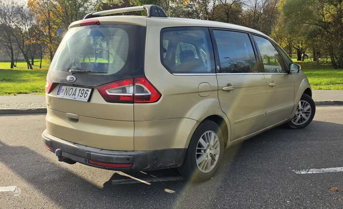 Ford Galaxy 2007 — photo 8