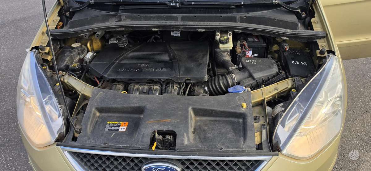 Ford Galaxy 2007 — photo 9