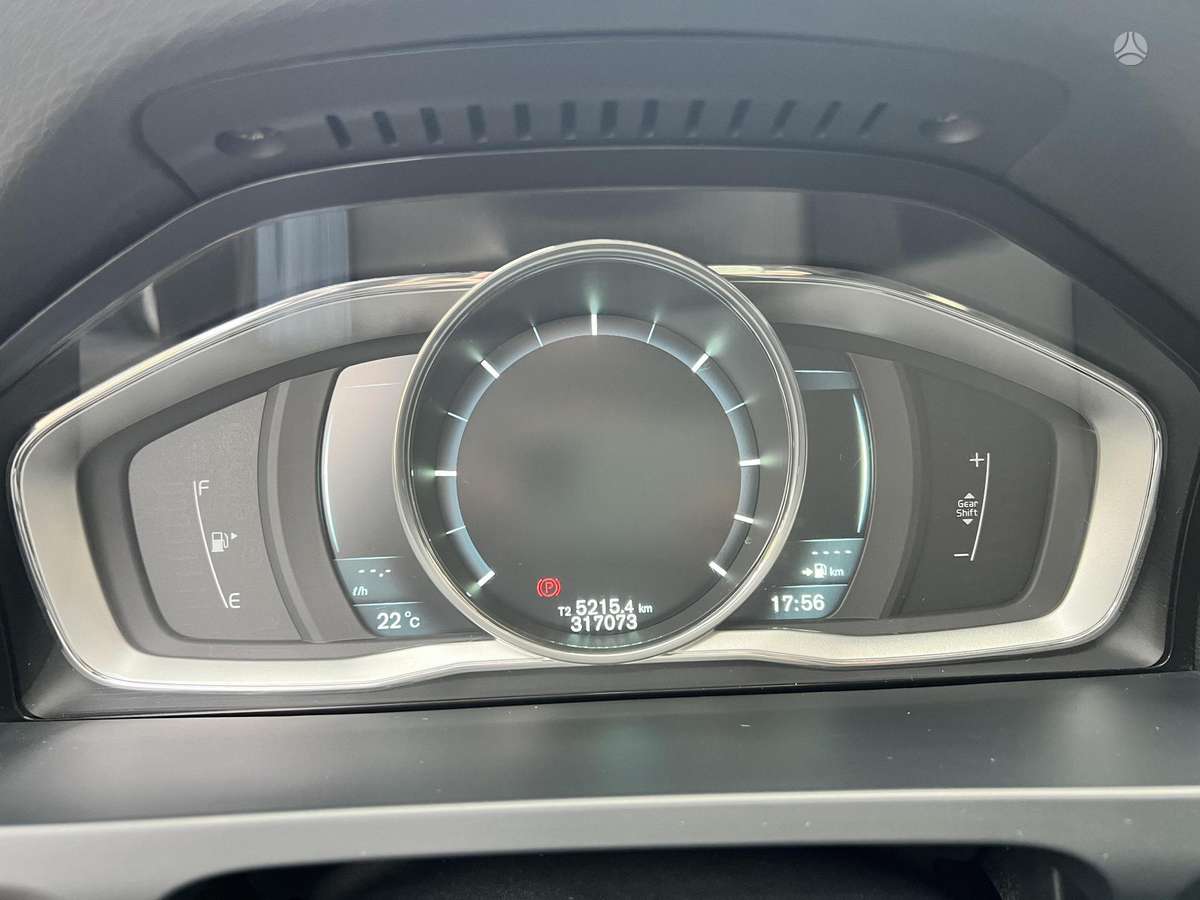 Volvo V60 2014 — photo 17