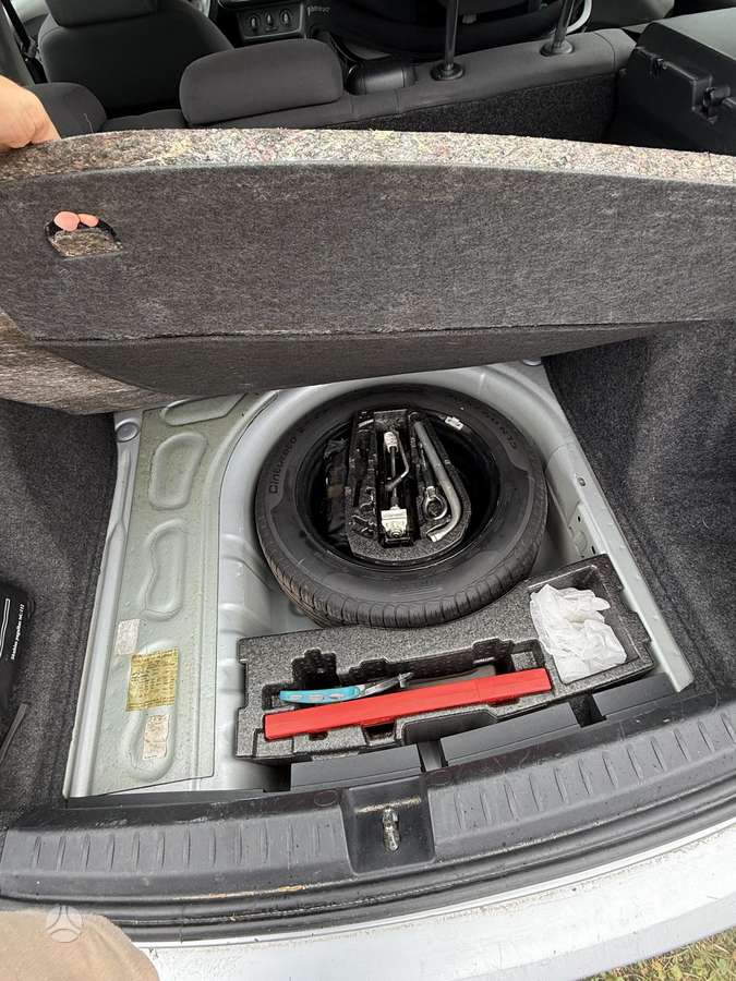 Seat Ibiza 2011 — photo 17