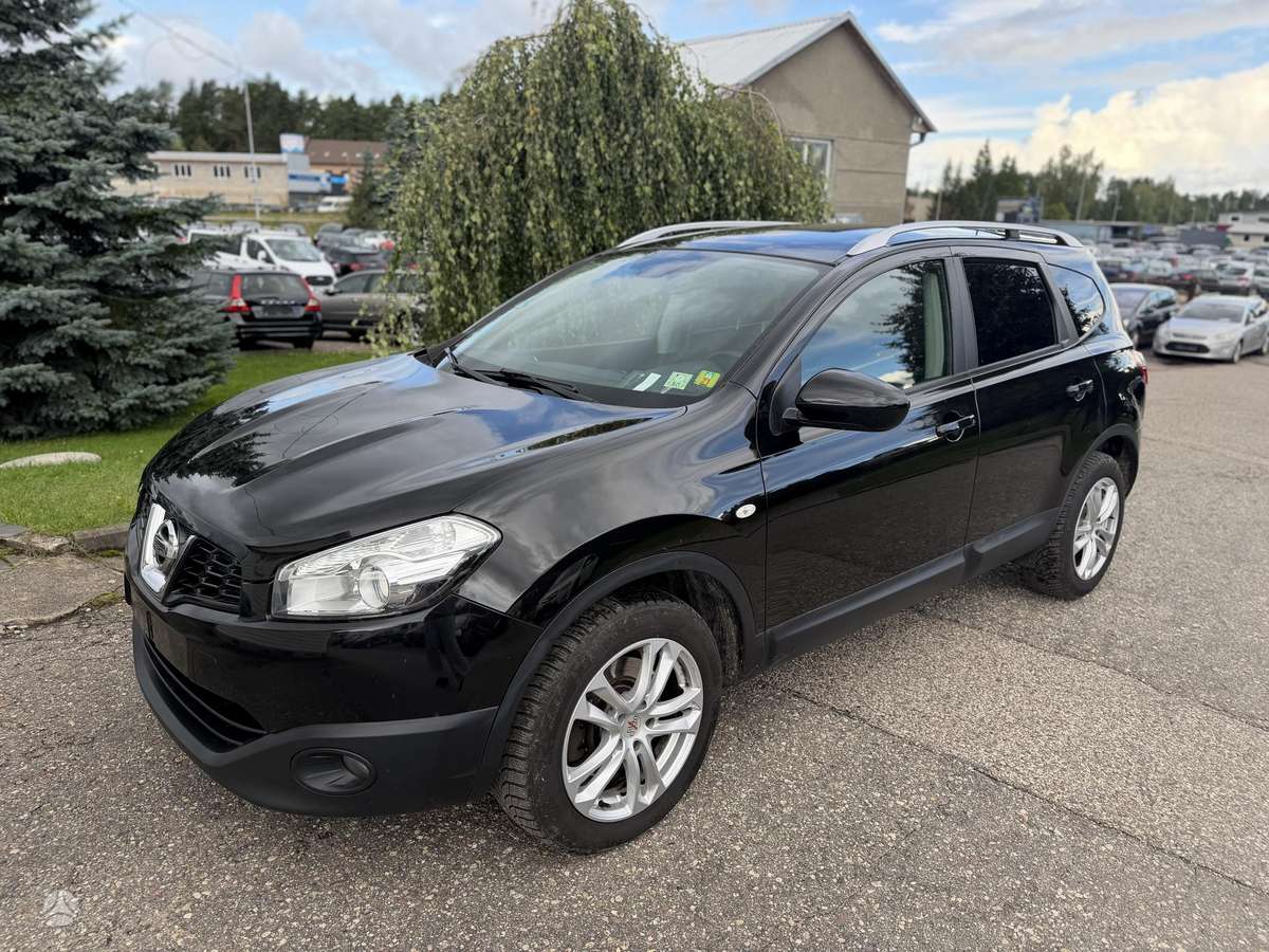 Nissan Qashqai+2, 2011
