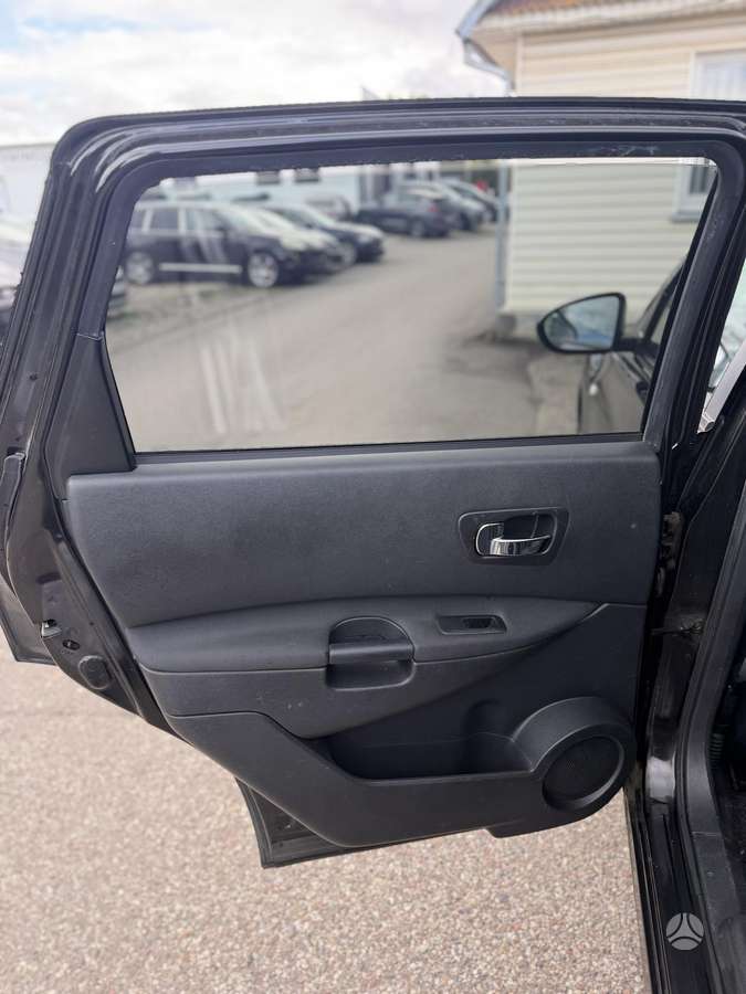 Nissan Qashqai+2 2011 — photo 19