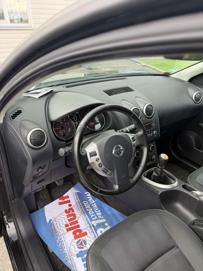 Nissan Qashqai+2 2011 — photo 9