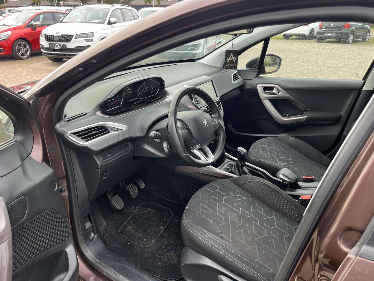 Peugeot 2008 2013 — photo 14