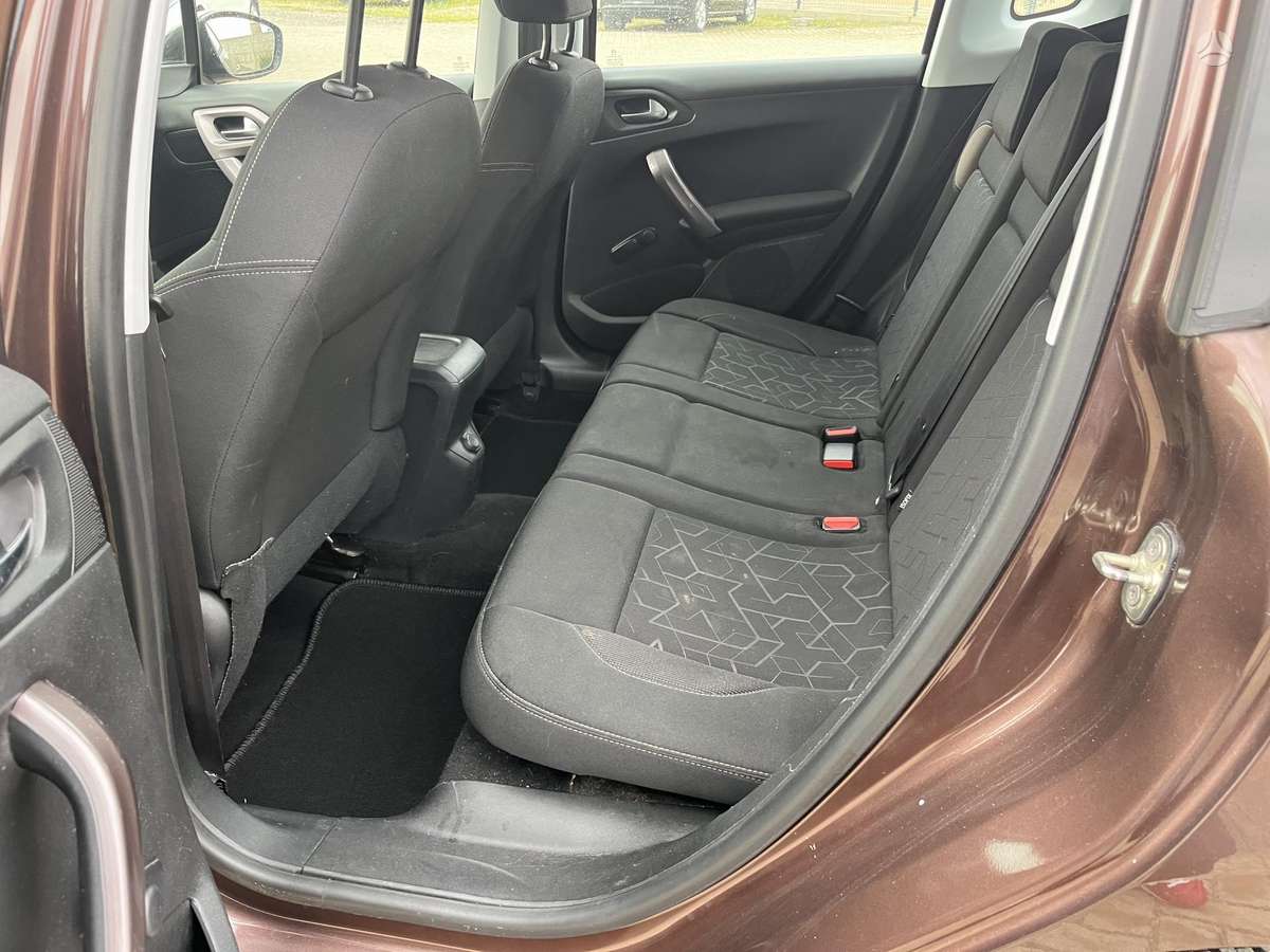 Peugeot 2008 2013 — photo 17