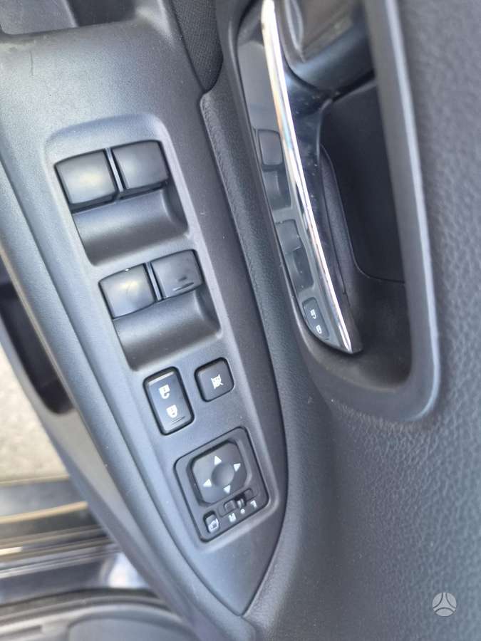 Mitsubishi Outlander 2014 — photo 13