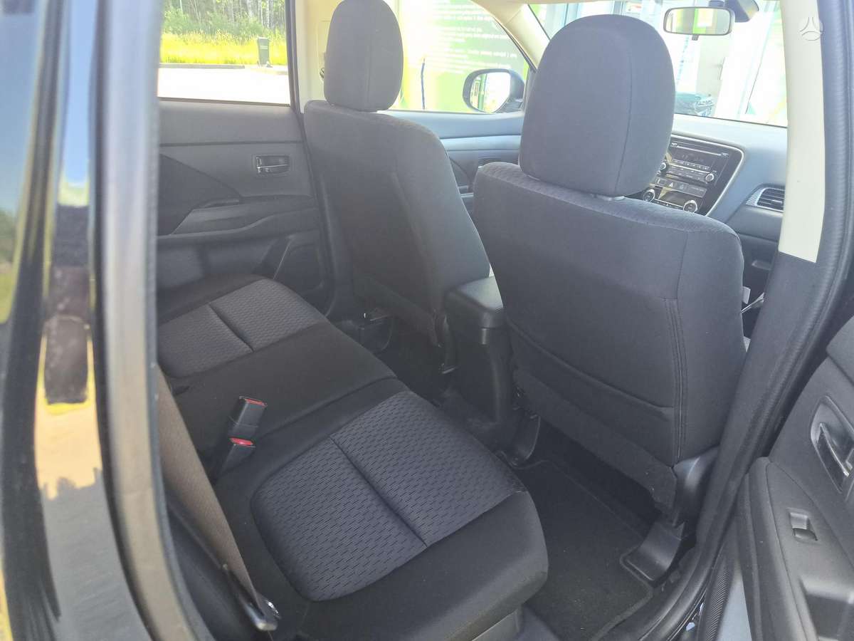 Mitsubishi Outlander 2014 — photo 14