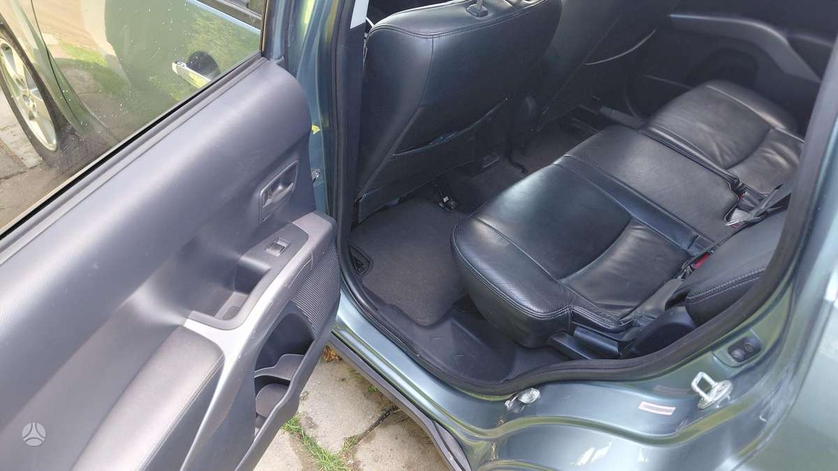 Mitsubishi Outlander 2008 — photo 16