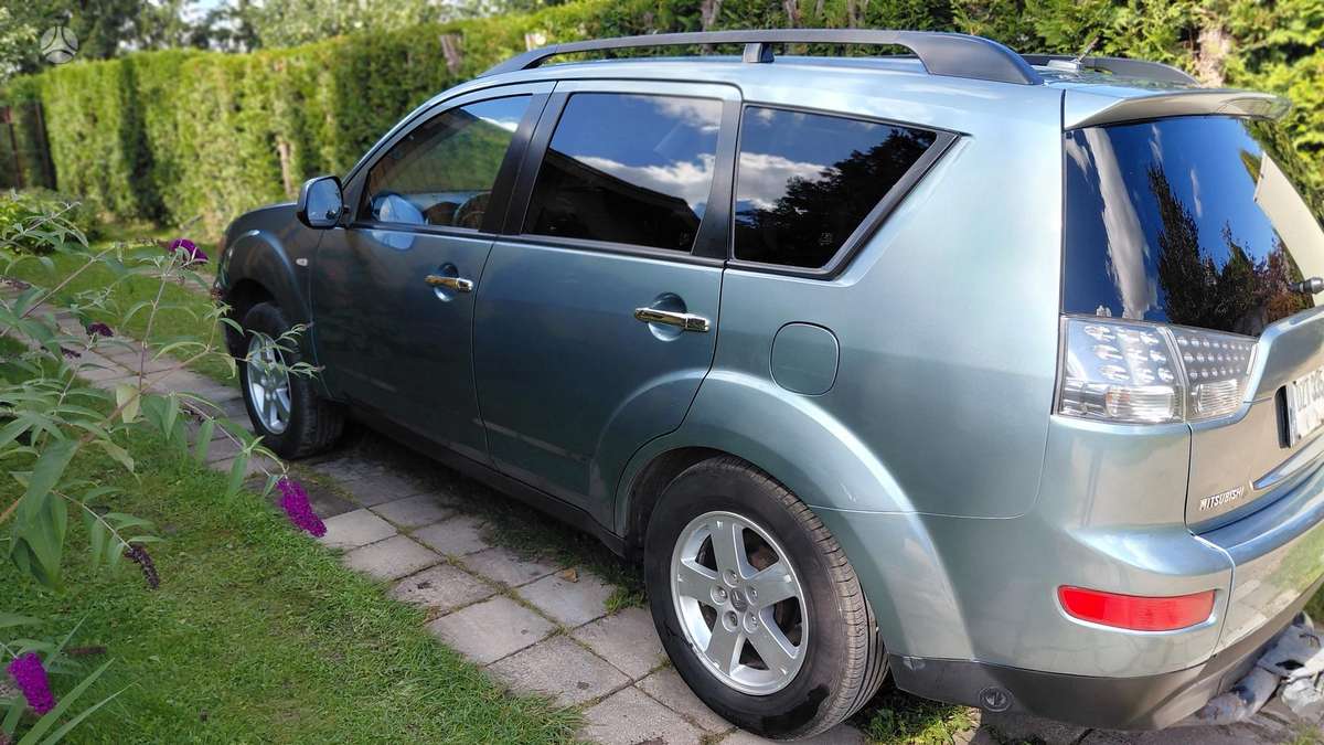 Mitsubishi Outlander 2008 — photo 8