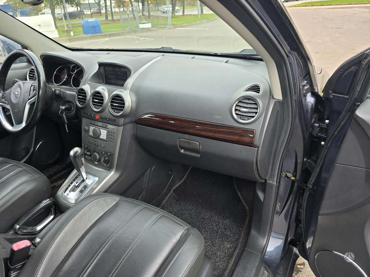 Opel Antara 2007 — photo 13