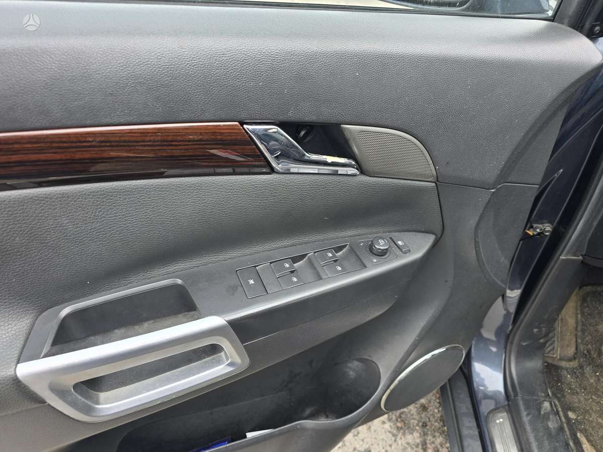 Opel Antara 2007 — photo 16