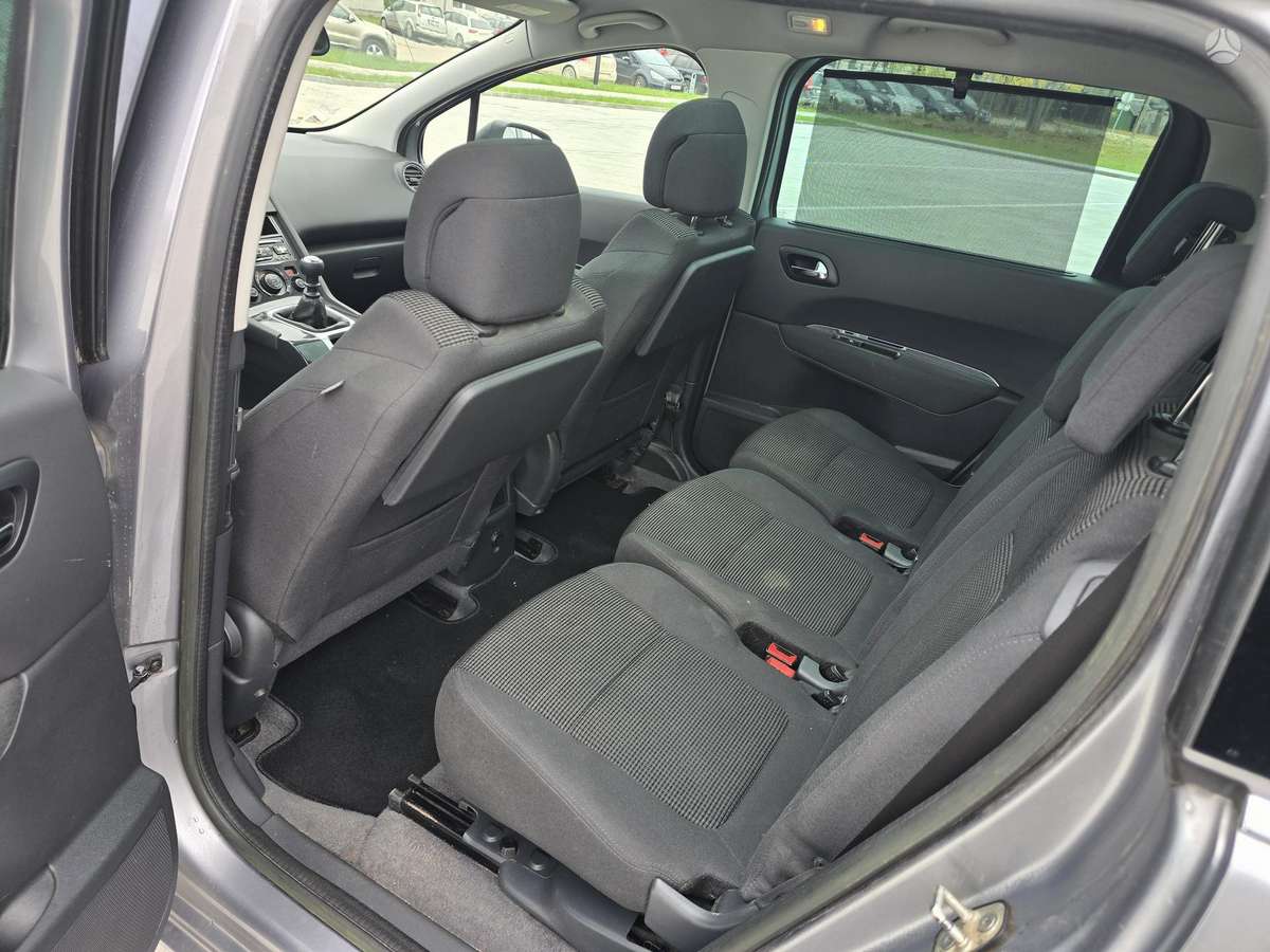 Peugeot 5008 2014 — фото 15