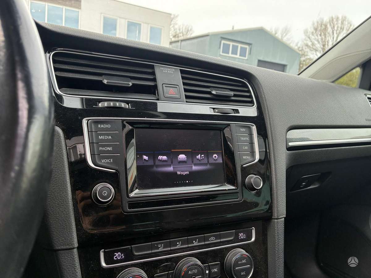 Volkswagen Golf 2013 — photo 14