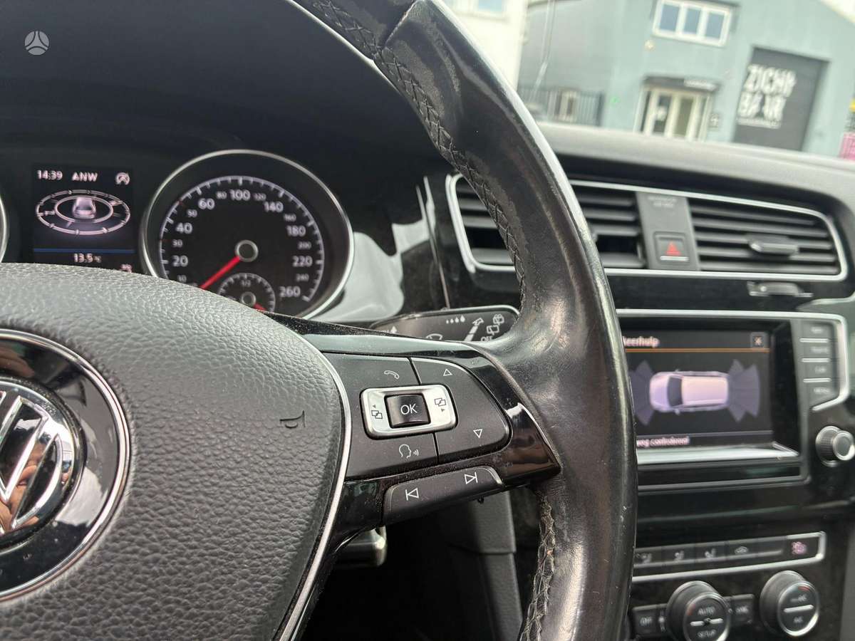 Volkswagen Golf 2013 — photo 18