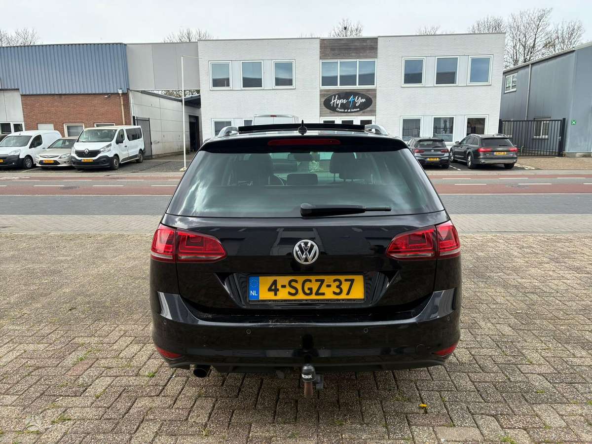 Volkswagen Golf 2013 — photo 19