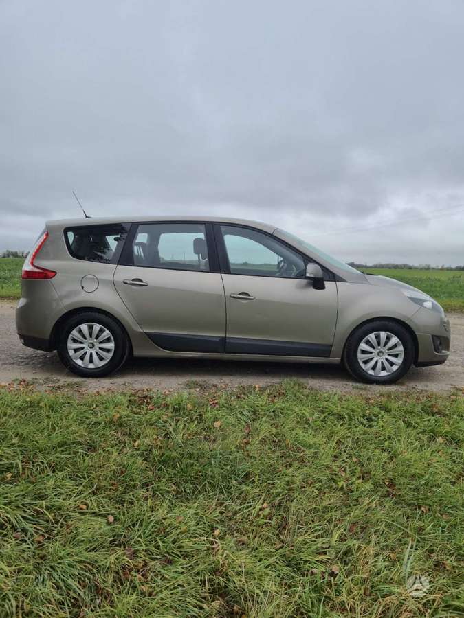 Renault Grand 2010 — двигун 1870 cm³, 131 HP (96kW)
