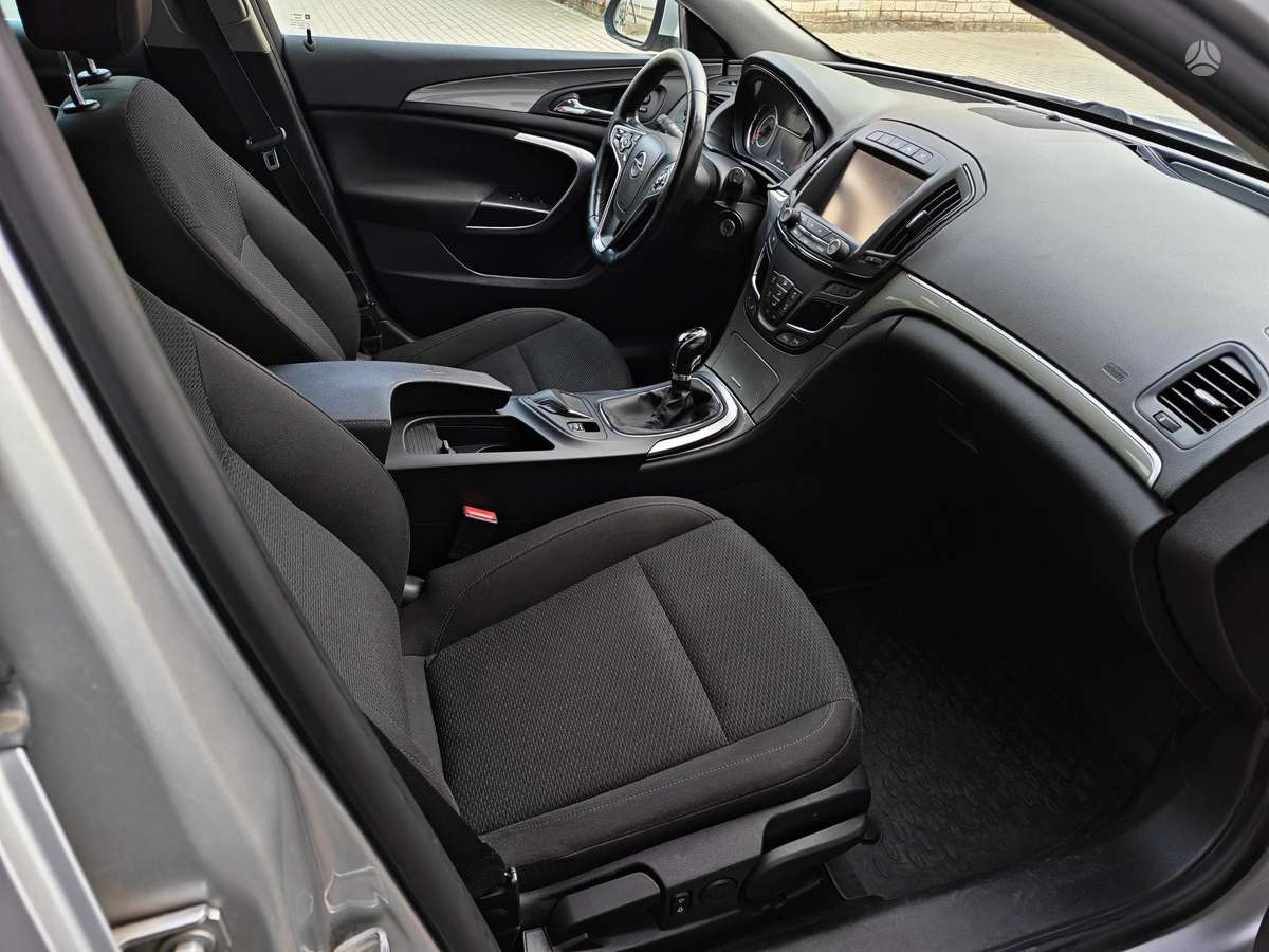 Opel Insignia 2015 — фото 11