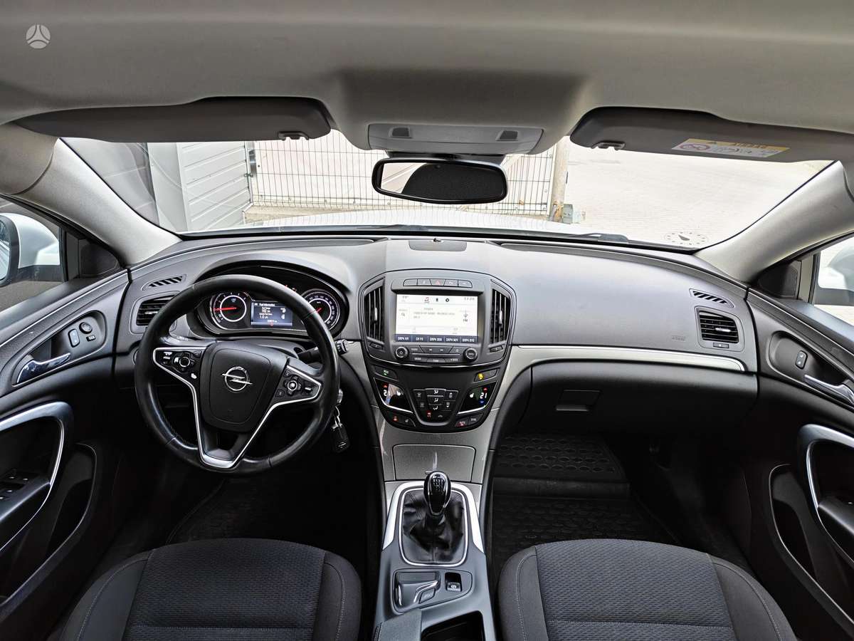 Opel Insignia 2015 — фото 13