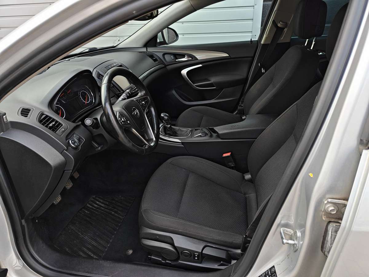Opel Insignia 2015 — фото 9
