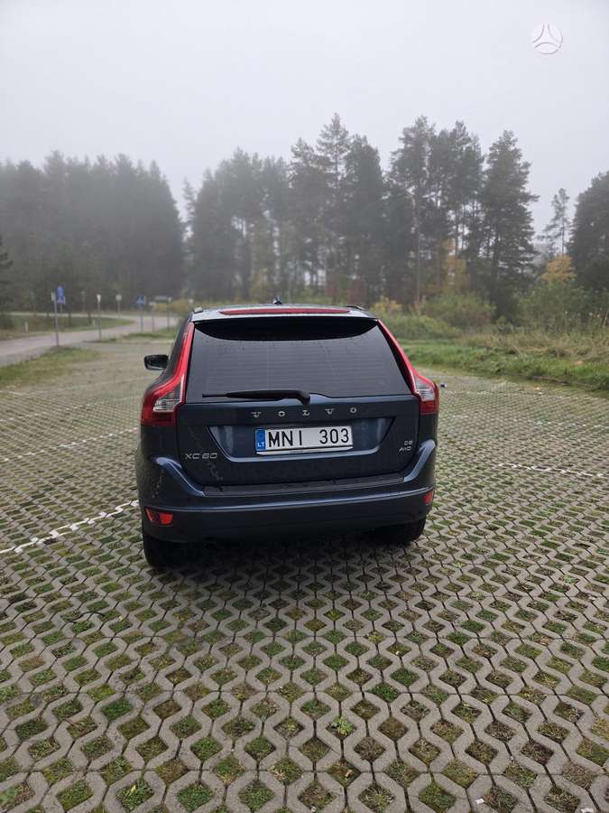 Volvo XC60 2009 — rear view