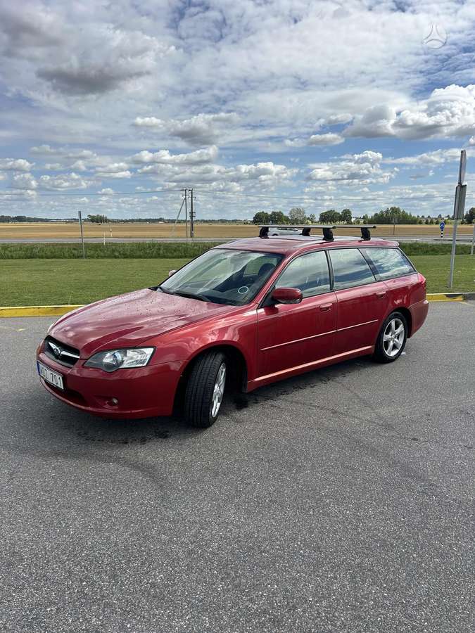 Subaru Legacy 2004 — photo 16