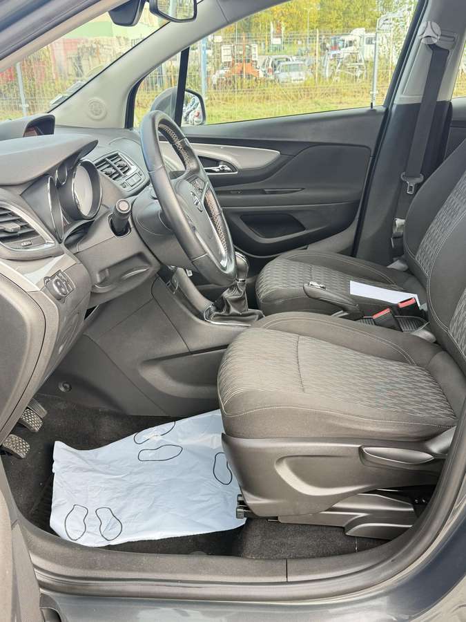 Opel Mokka 2015 — photo 10