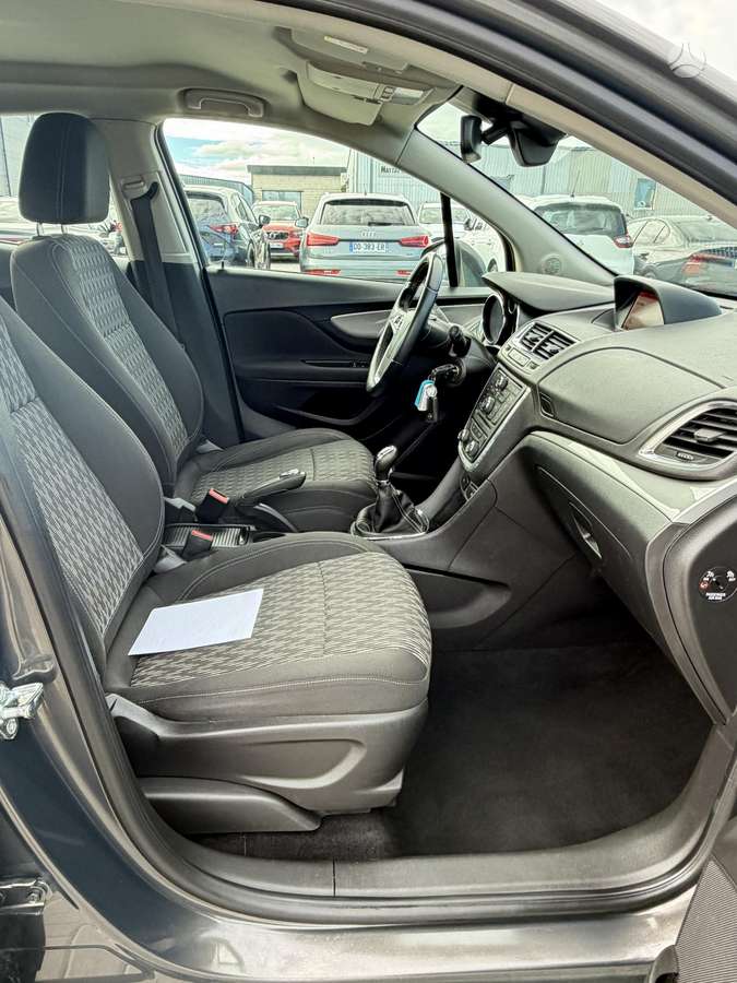 Opel Mokka 2015 — photo 22