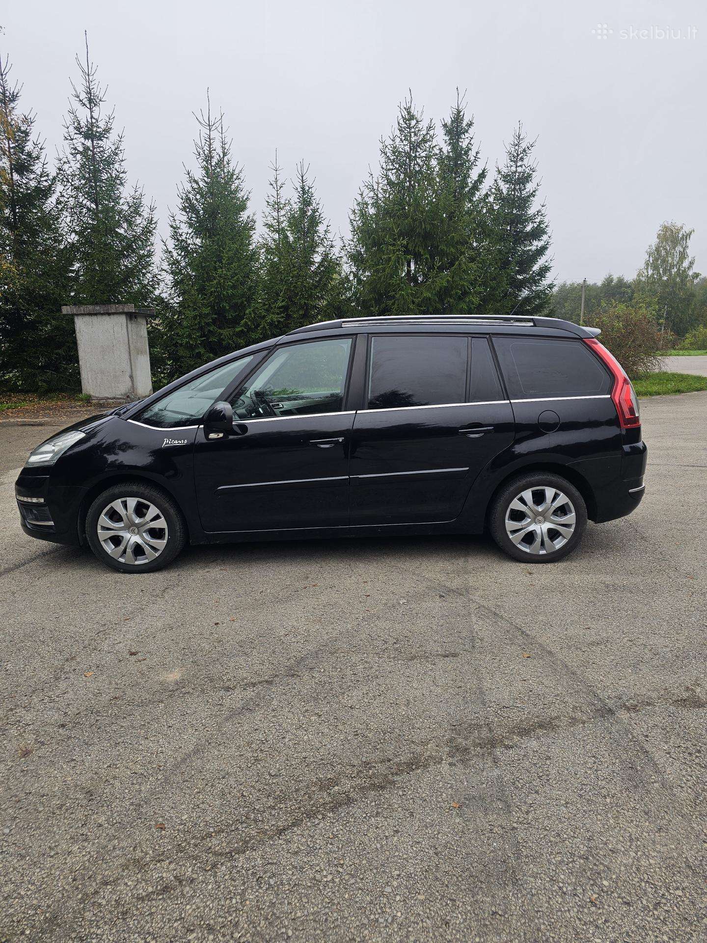 Citroen C4 2012 — вигляд ззаду