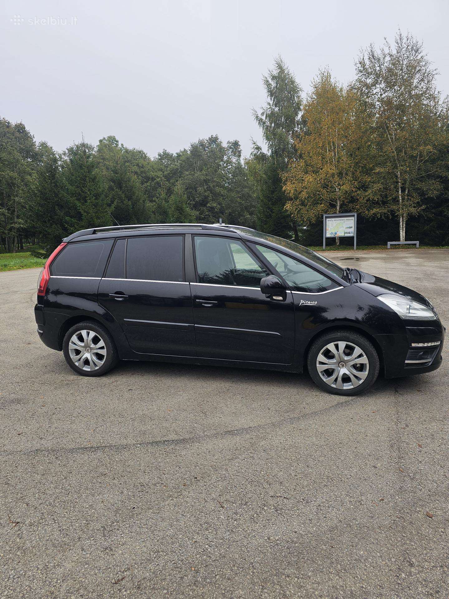 Citroen C4 2012 — салон