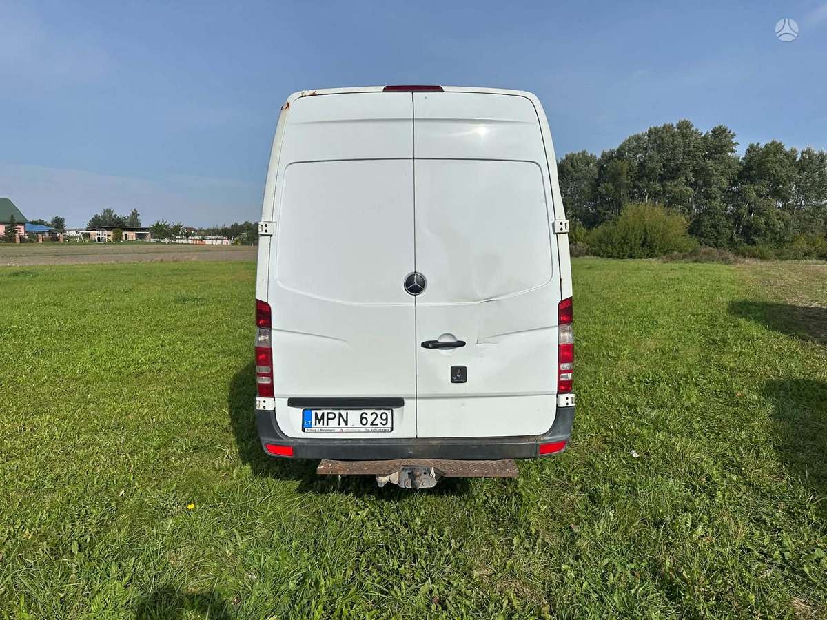 Mercedes-Benz Sprinter 2012 — photo 10