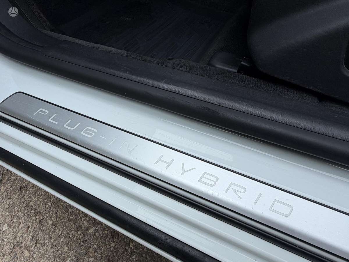 Volvo V60 2013 — photo 17