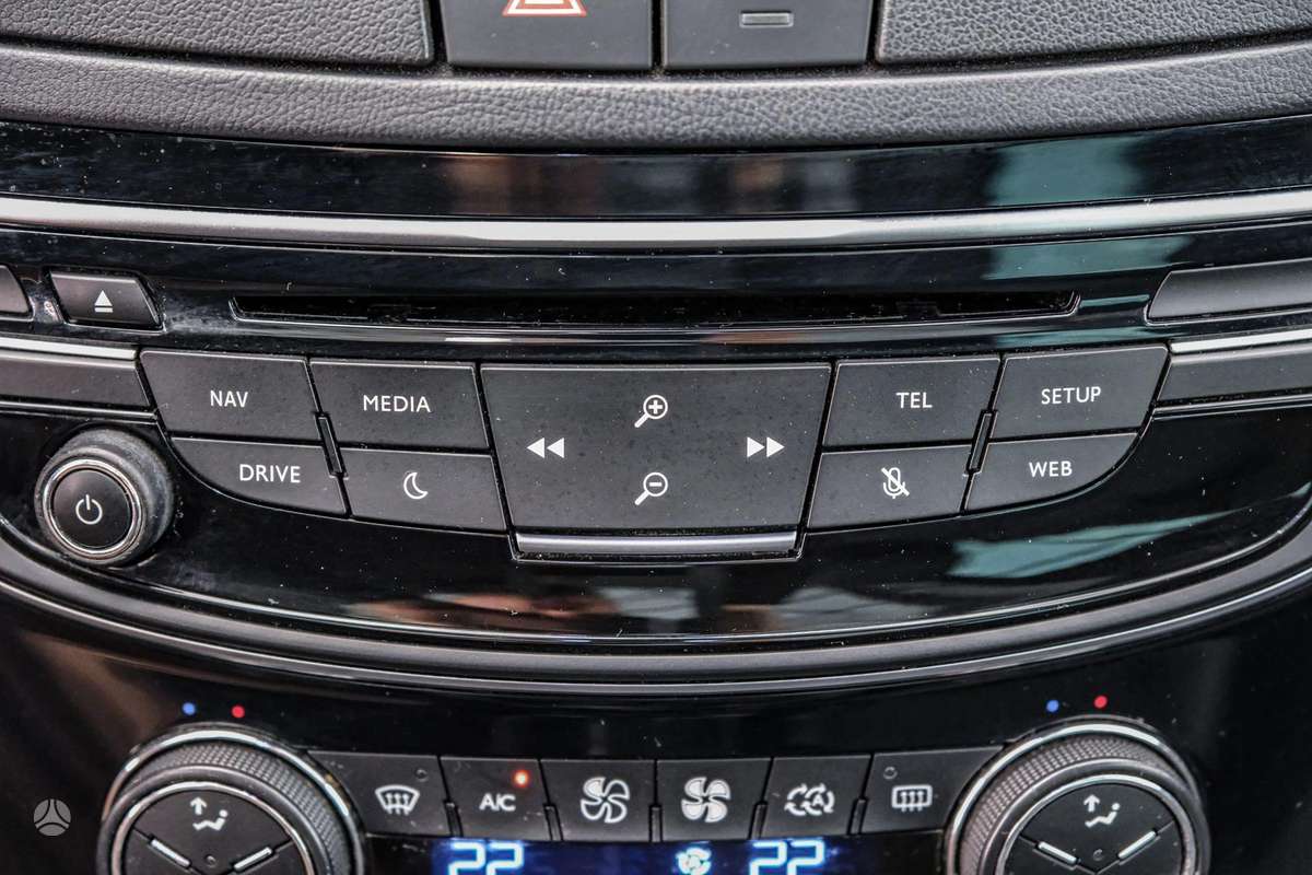 Peugeot 508 2015 — photo 26