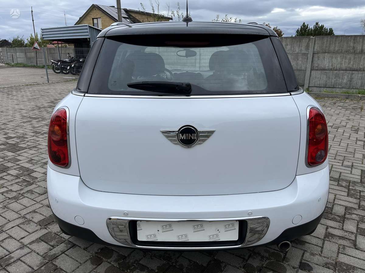 Mini Countryman 2012 — двигун 1598 cm³, 90 HP (66kW)