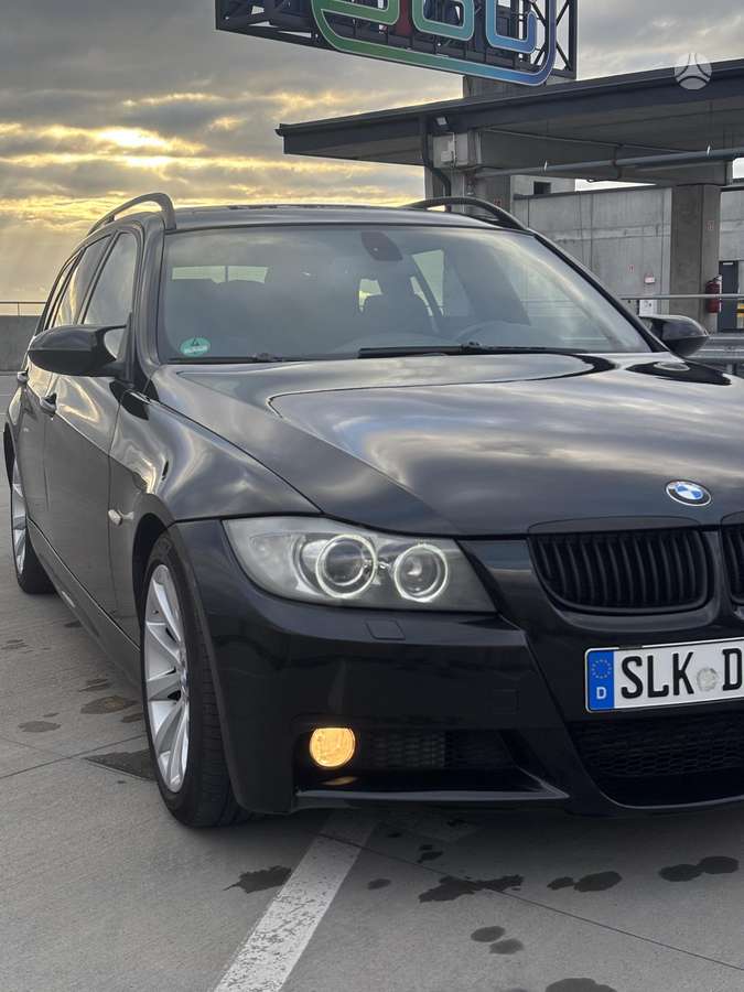 BMW 320 2007 — photo 17