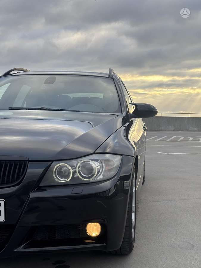 BMW 320 2007 — photo 18