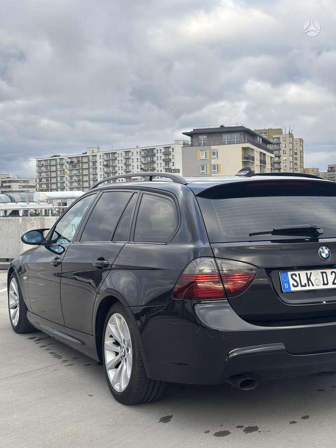 BMW 320 2007 — photo 6