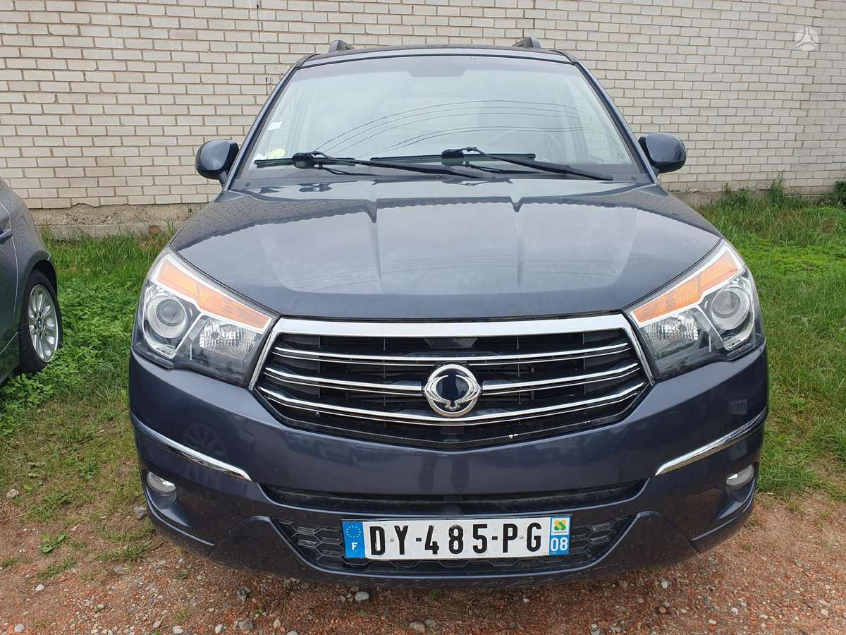 SsangYong Rodius 2015 — фото 10