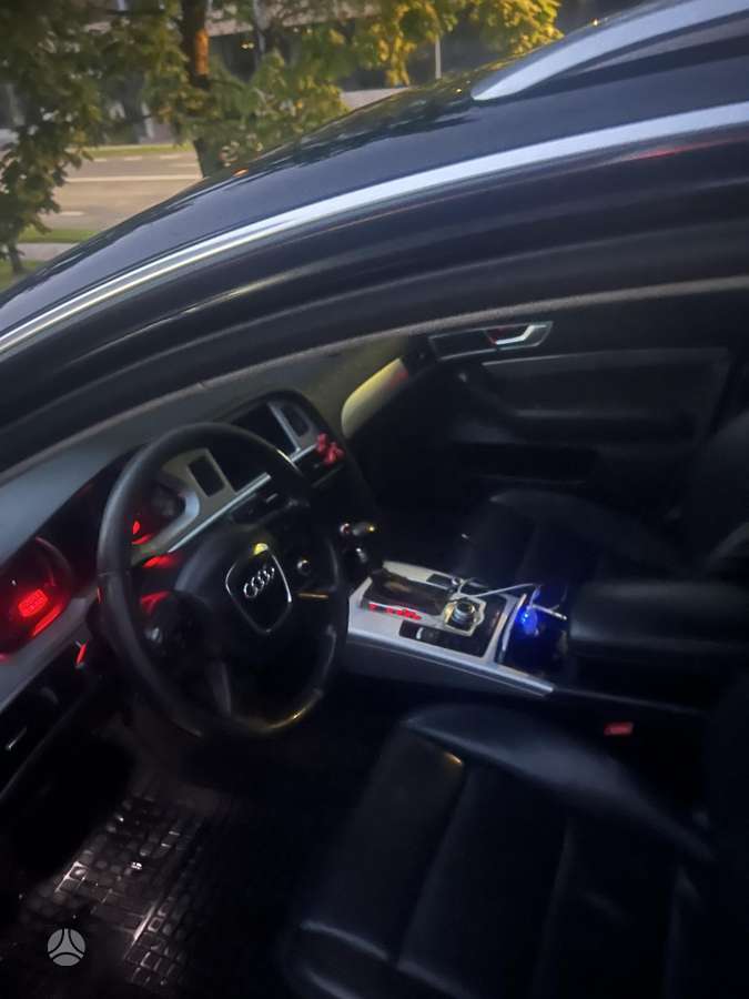 Audi A6 2008 — interior