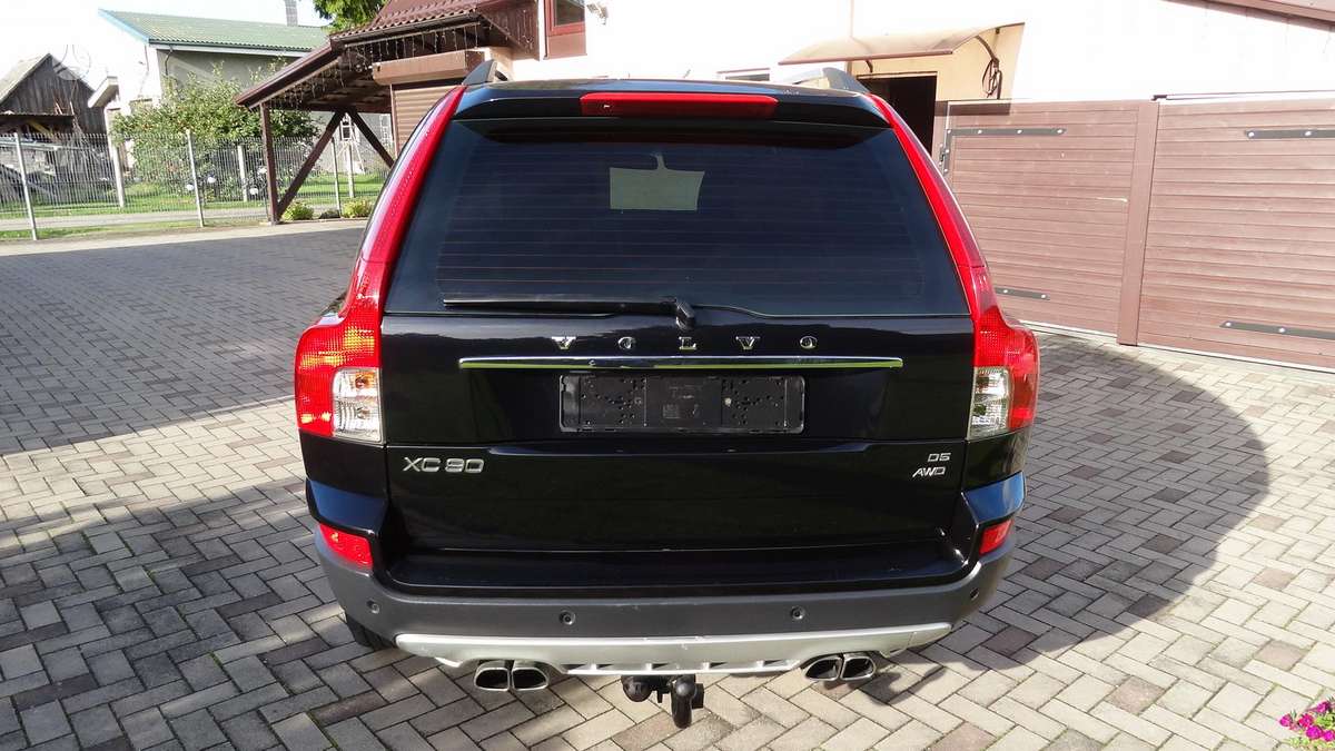 Volvo XC90 2010 — photo 14